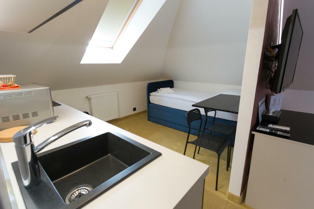 Apart Hotel Golden Apartments Košice Eksteriør bilde